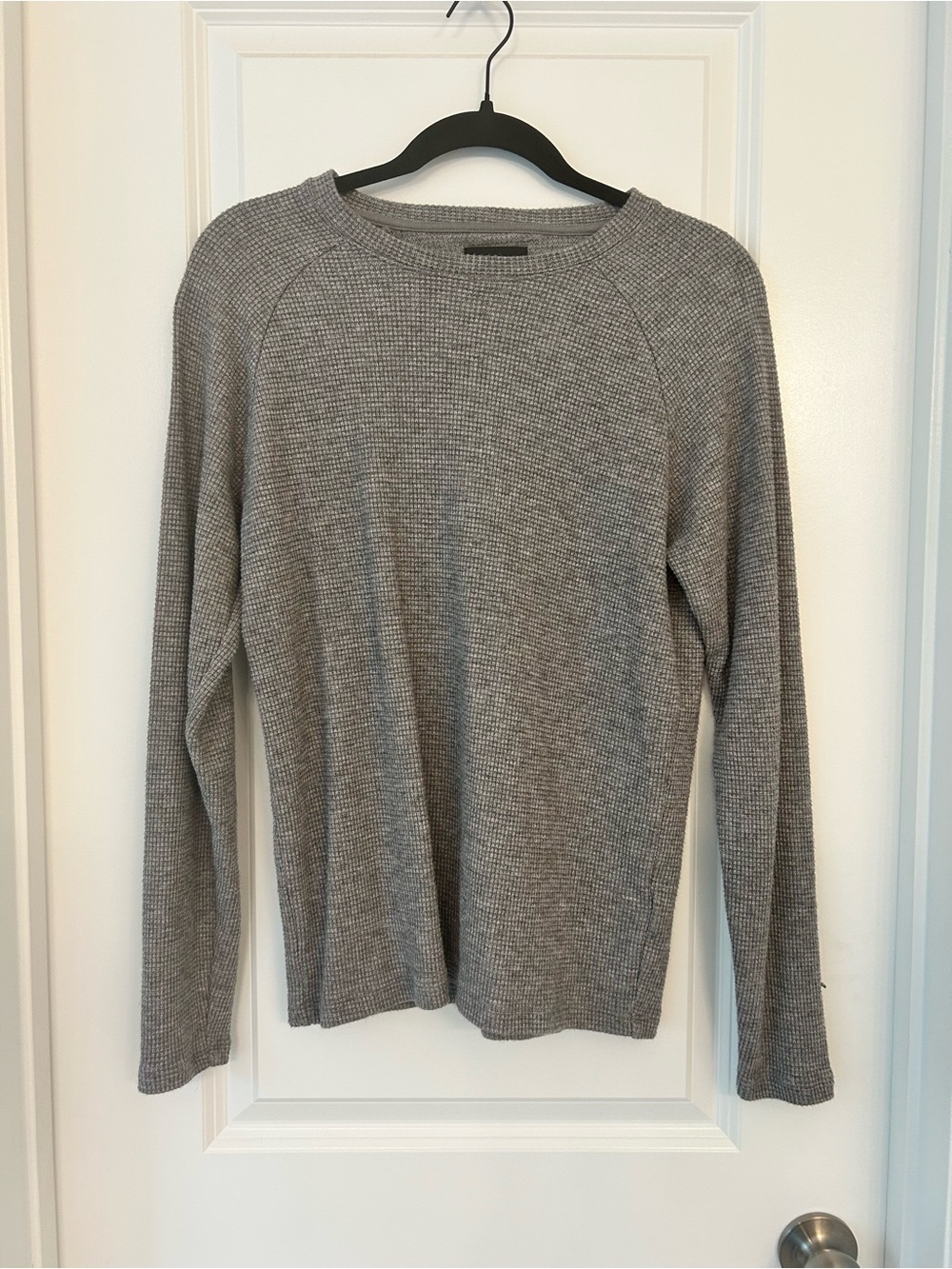 01.ALGO Gray Waffle Knit Long Sleeve Top Size Small